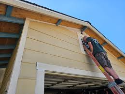 Best Siding Painting and Refinishing  in Kearney, MO